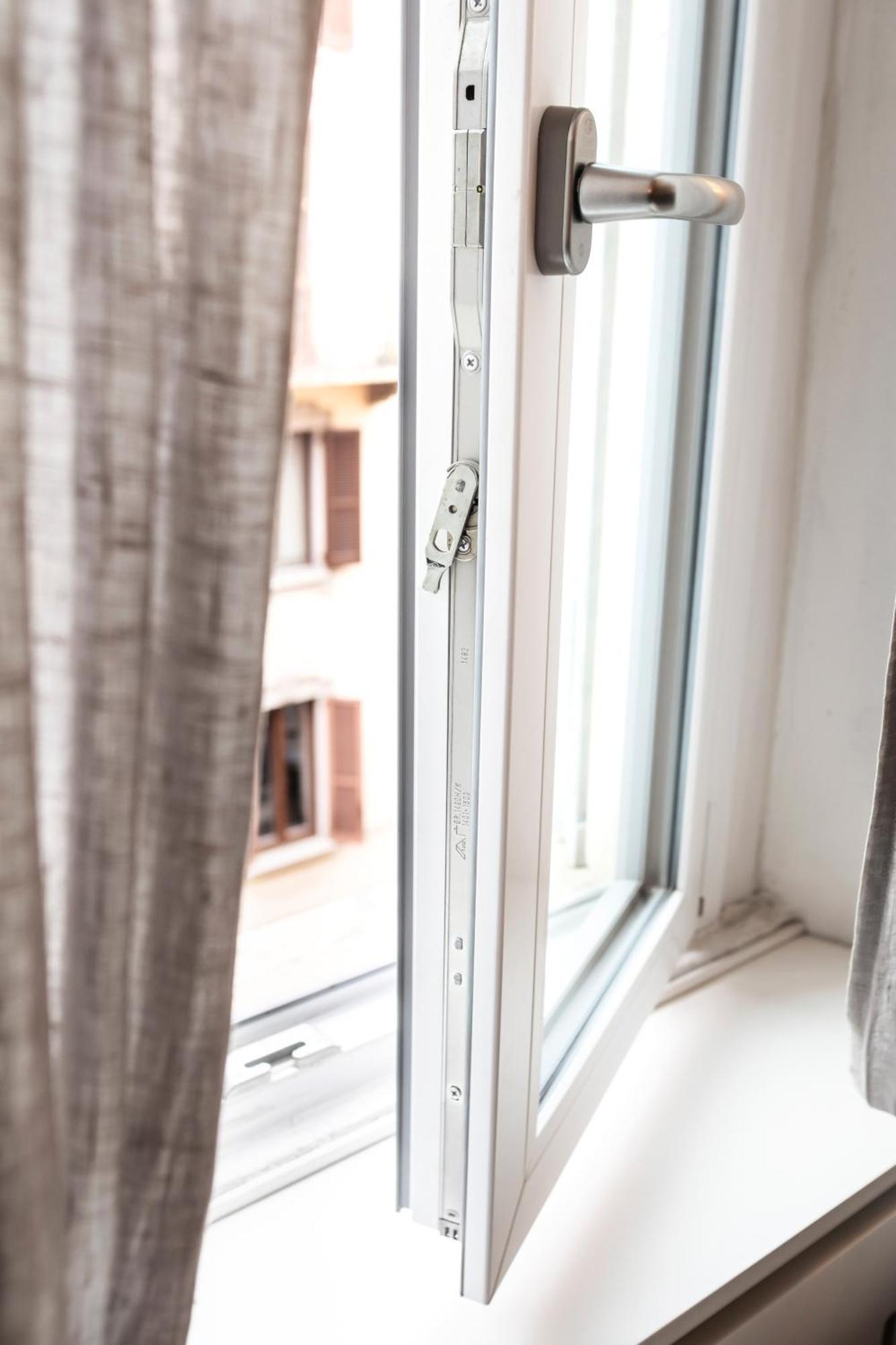 Cosy And Bright Flat In The Heart Of Porta Venezia Apartment Милано Екстериор снимка
